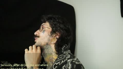 More content   2   online show from January 19, 11:53 pm