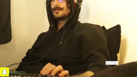 More content   2   online show from January 28, 10:01 pm