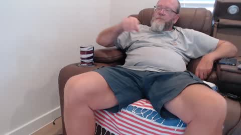 havebeardwilltravel3250 online show from September 24, 9:29 pm