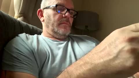 hawks2113 online show from February 10, 9:36 am