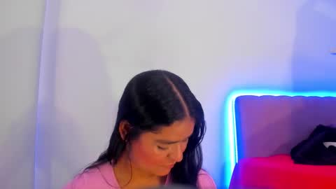 Hayami  online show from January 16, 12:20 pm