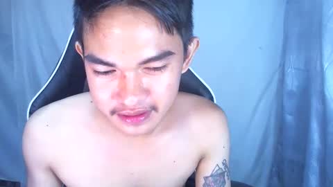 Snapshot of hayden_cumgiver chatting on March 12, 11:01 pm jon hayden online show from March 12, 11:01 pm