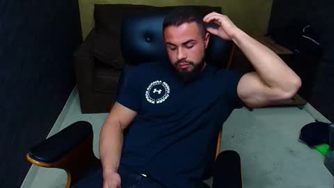 HayesWood online show from October 25, 4:42 am