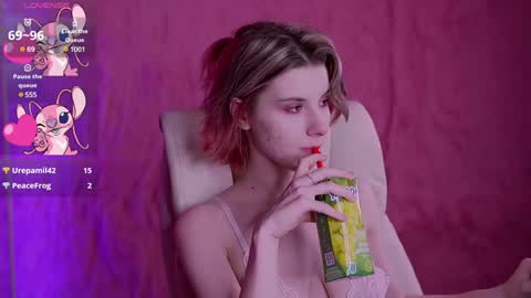 haylaamber online show from February 2, 1:08 pm