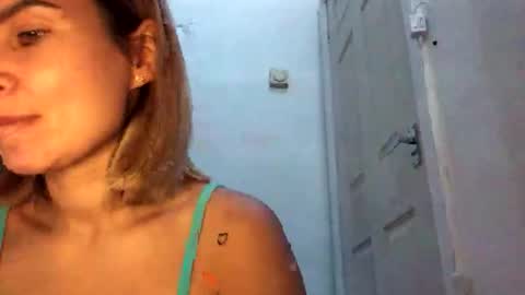 Hayle online show from October 19, 8:42 pm