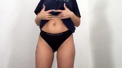 Hayle online show from December 5, 10:02 am