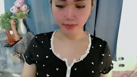 haylee online show from March 10, 7:10 am