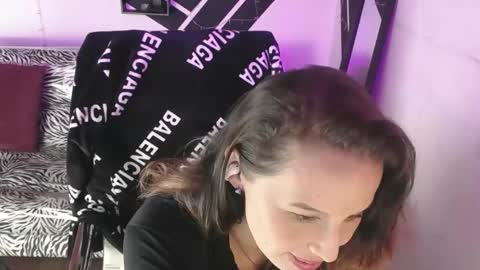 Snapshot of hayleymiller_vc chatting on February 25, 8:36 am hayley miller online show from February 25, 8:36 am