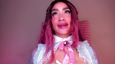 Marie online show from March 4, 3:51 pm