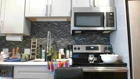 Hazel online show from March 7, 4:11 pm