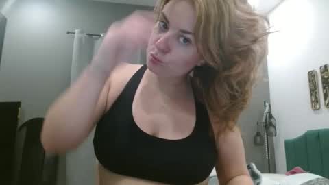 Hazel online show from May 6, 1:03 am