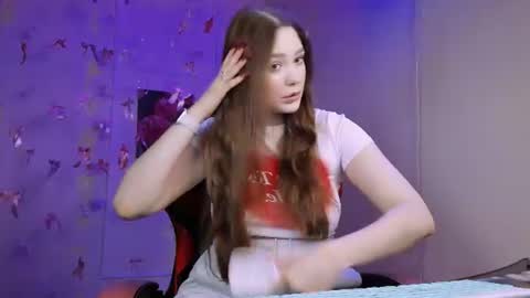 Snapshot of hazel_sullivan chatting on July 25, 8:23 am Hazel online show from July 25, 8:23 am