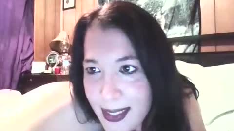 Snapshot of hazelbasil32728 chatting on October 27, 12:04 am hazelbasil32728 online show from October 27, 12:04 am