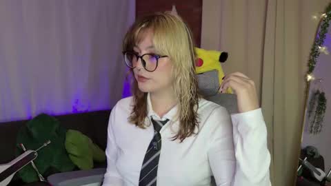 Hazel Brown online show from March 15, 11:11 pm