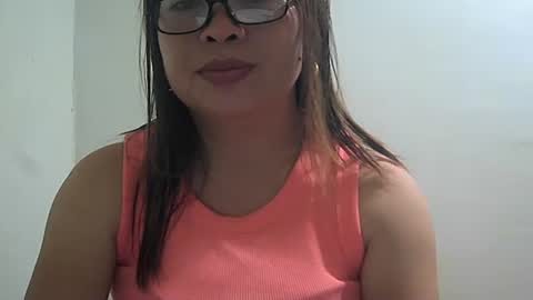 Snapshot of hazeldhane chatting on February 7, 6:56 am hazeldhane online show from February 7, 6:56 am