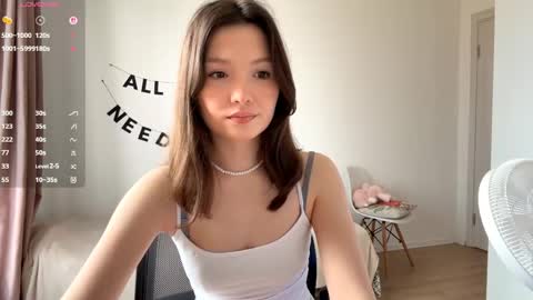 Kira online show from June 9, 1:45 pm