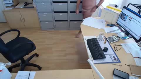 h babe online show from April 8, 11:48 pm