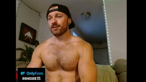 Snapshot of hbdude27 chatting on November 12, 12:11 am RinnDude35 online show from November 12, 12:11 am