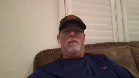 Snapshot of hdeuce22 chatting on April 9, 2:44 am Hdeuce22 online show from April 9, 2:44 am