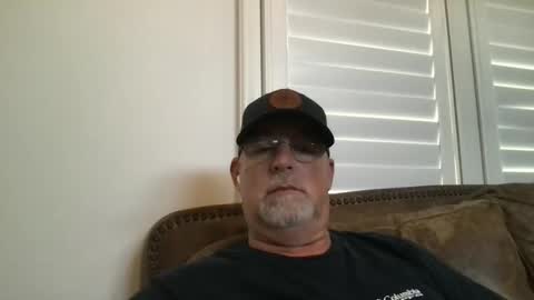 Snapshot of hdeuce22 chatting on April 22, 7:48 pm Hdeuce22 online show from April 22, 7:48 pm