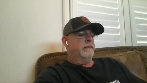 Snapshot of hdeuce22 chatting on May 4, 6:59 pm Hdeuce22 online show from May 4, 6:59 pm