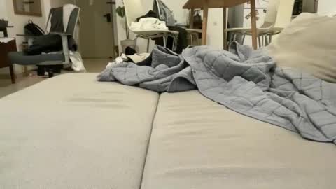 Snapshot of heartbraker1231 chatting on November 30, 2:32 pm heartbraker1231 online show from November 30, 2:32 pm