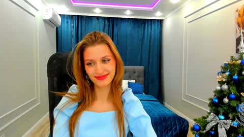 Snapshot of heartedlove_1 chatting on January 14, 4:25 am heartedlove_1 online show from January 14, 4:25 am