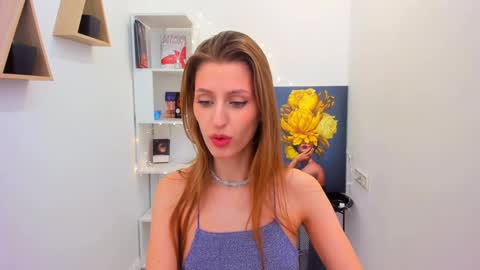 Snapshot of heartedlove_1 chatting on February 7, 11:34 am heartedlove_1 online show from February 7, 11:34 am