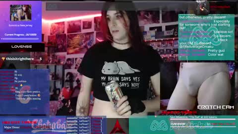 Snapshot of heartmyarc chatting on September 30, 7:02 am HeartMyArc online show from September 30, 7:02 am