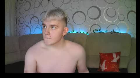 Justin online show from February 13, 8:16 pm