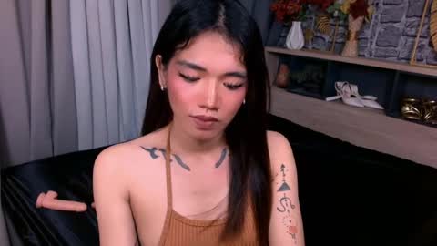 Snapshot of heather_winter chatting on May 7, 5:51 pm HEATHER online show from May 7, 5:51 pm
