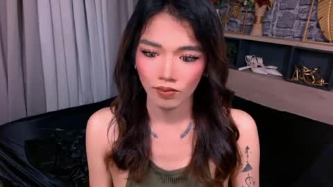 Snapshot of heather_winter chatting on May 19, 9:15 am HEATHER online show from May 19, 9:15 am