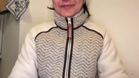 heatherfish online show from February 26, 8:52 pm