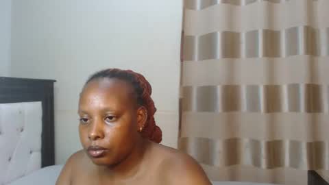 Snapshot of heatherjee chatting on September 28, 6:46 pm Heather online show from September 28, 6:46 pm