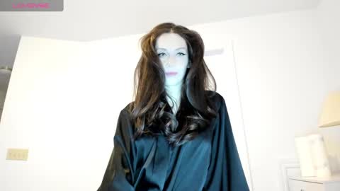 Snapshot of heaveniabb chatting on January 16, 4:07 am Helen online show from January 16, 4:07 am