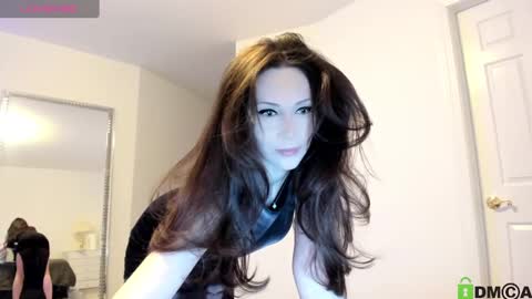 Snapshot of heaveniabb chatting on February 14, 3:54 am Helen online show from February 14, 3:54 am