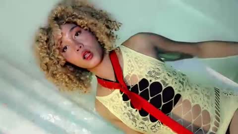 Snapshot of heavenly_abby chatting on March 8, 1:03 pm heavenly_abby online show from March 8, 1:03 pm