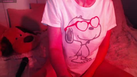 Snapshot of heavenlykiss chatting on December 9, 8:33 am Chani online show from December 9, 8:33 am