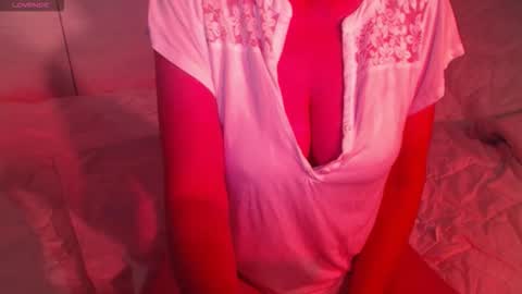 Snapshot of heavenlykiss chatting on September 23, 2:31 pm Chani online show from September 23, 2:31 pm