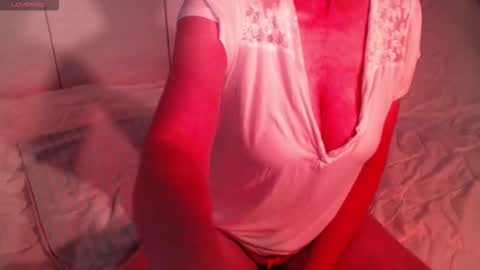 Snapshot of heavenlykiss chatting on October 11, 5:00 pm Chani online show from October 11, 5:00 pm