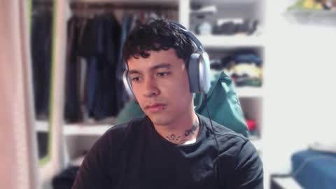 Snapshot of heavenshy_0104 chatting on October 26, 6:25 pm heavenshy_0104 online show from October 26, 6:25 pm