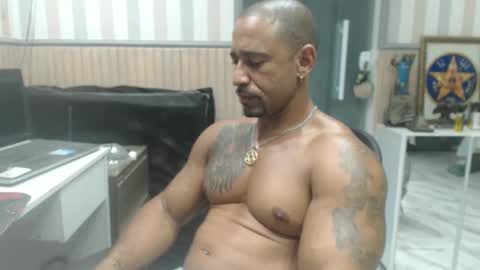 hebertgomes online show from March 1, 1:22 am