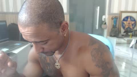 hebertgomes online show from March 1, 7:15 pm