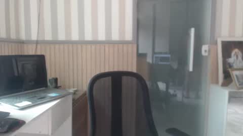 hebertgomes online show from November 2, 6:32 pm