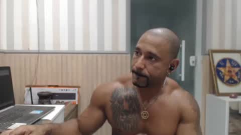 hebertgomes online show from March 19, 5:39 pm