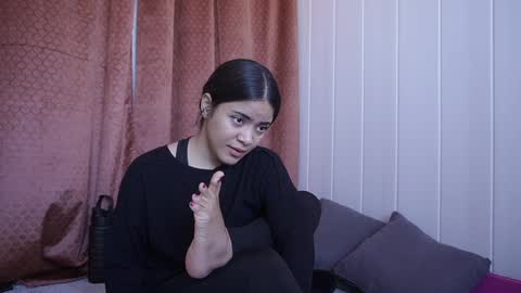 hecate333 online show from December 9, 9:49 am