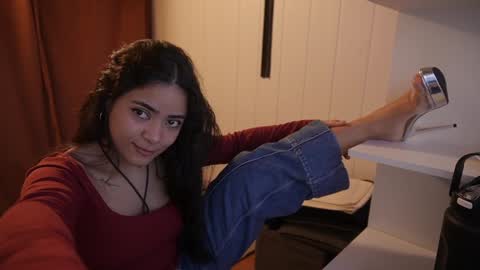 hecate333 online show from December 15, 4:26 pm