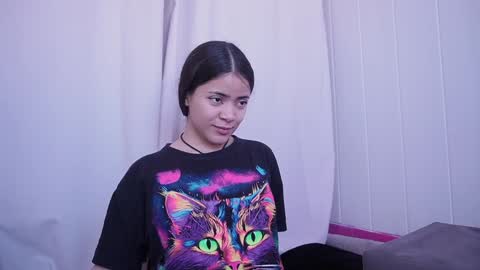 hecate333 online show from December 21, 12:59 pm