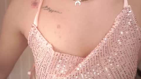 hecate333 online show from October 15, 8:58 am