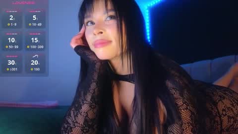 Hecate  online show from March 27, 12:05 am